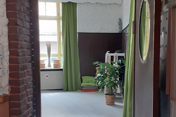 Eingangsbereich des renovierten Yogastudios in Merzig